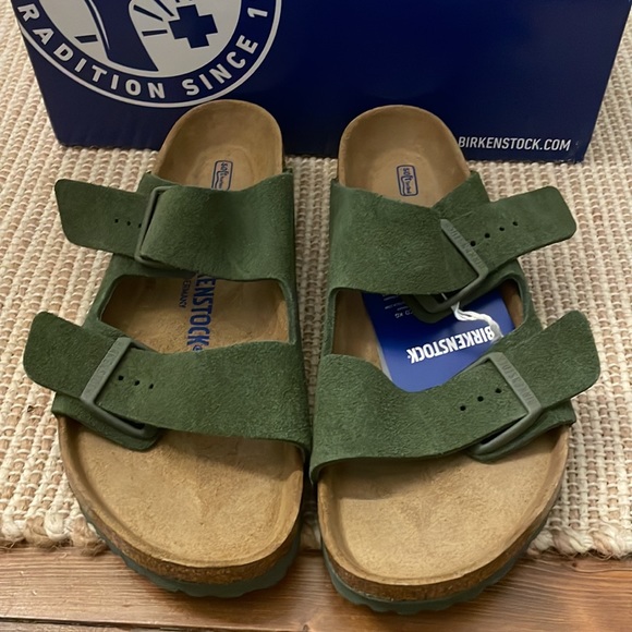 deep lichen birkenstock